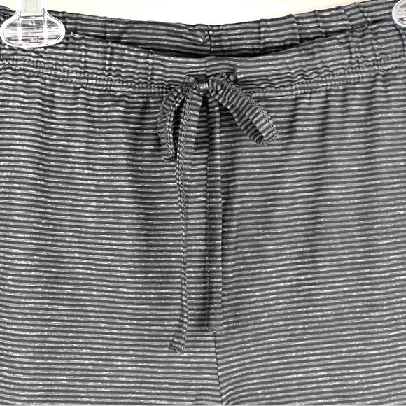 NWOT - Tahari Super Soft Drawstring Pajama Sleep Shorts Charcoal Gray Size Large - Picture 7 of 10